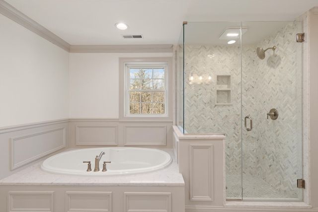 22 Dexter Dr, Rowley, MA 01969