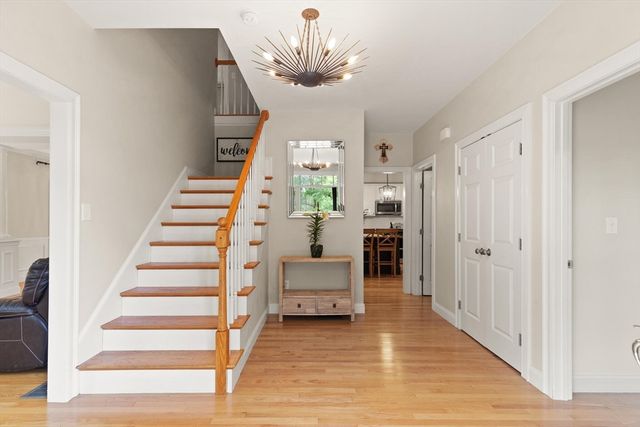 22 Dexter Dr, Rowley, MA 01969