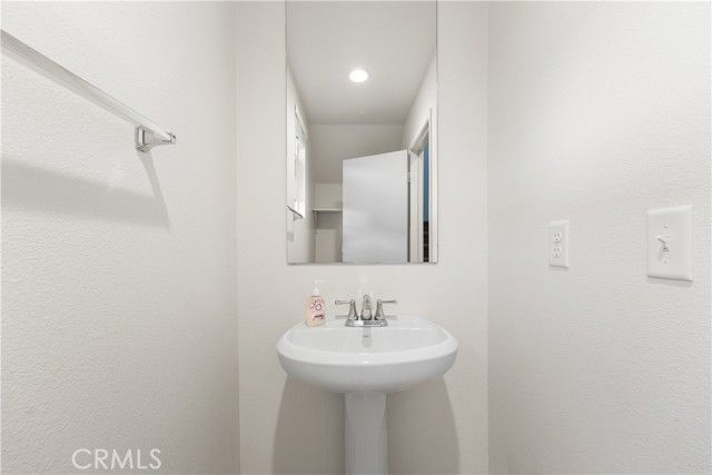 2517 San Madrid, Rosamond, CA 93560