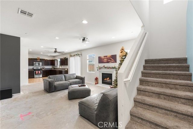 2517 San Madrid, Rosamond, CA 93560