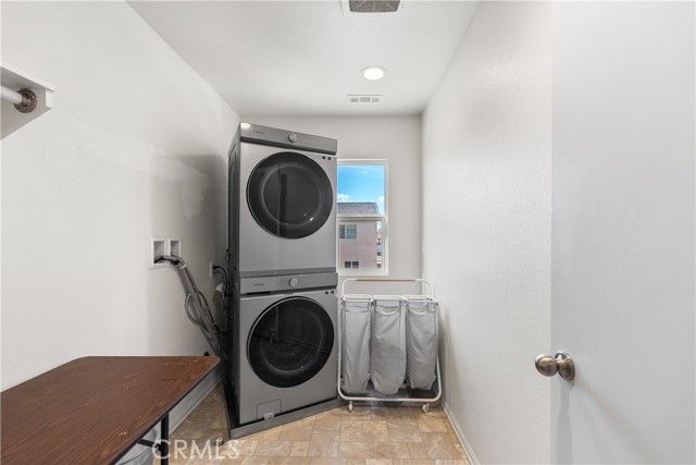 2517 San Madrid, Rosamond, CA 93560