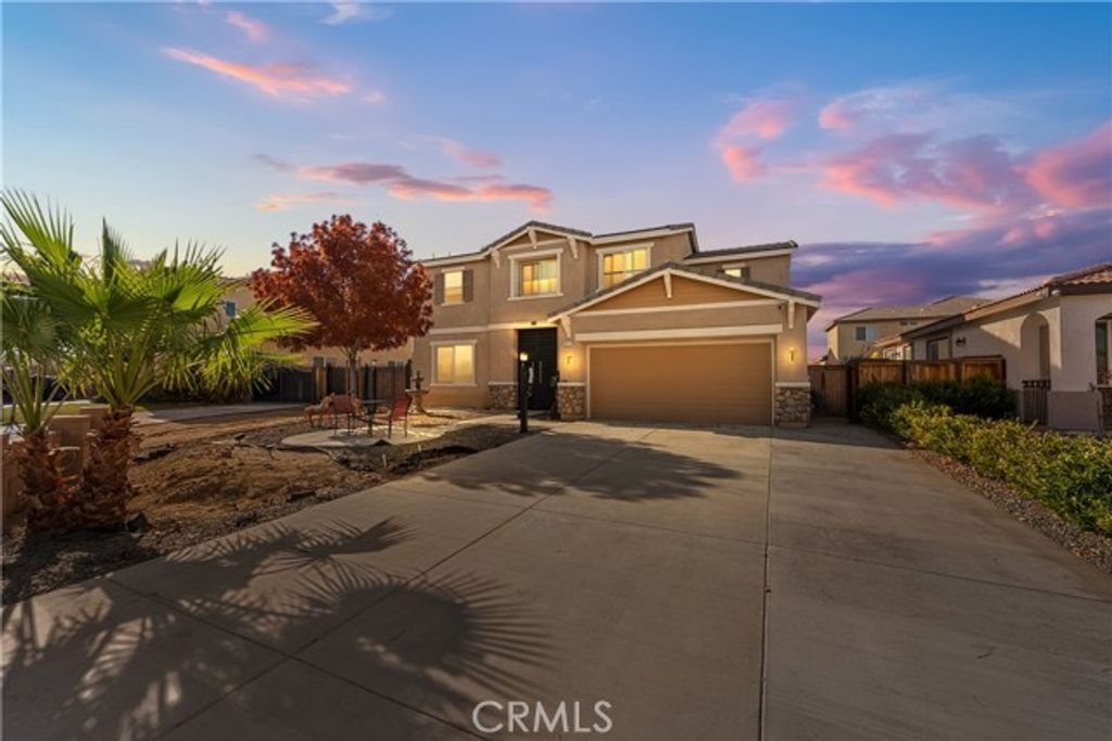 2517 San Madrid, Rosamond, CA 93560