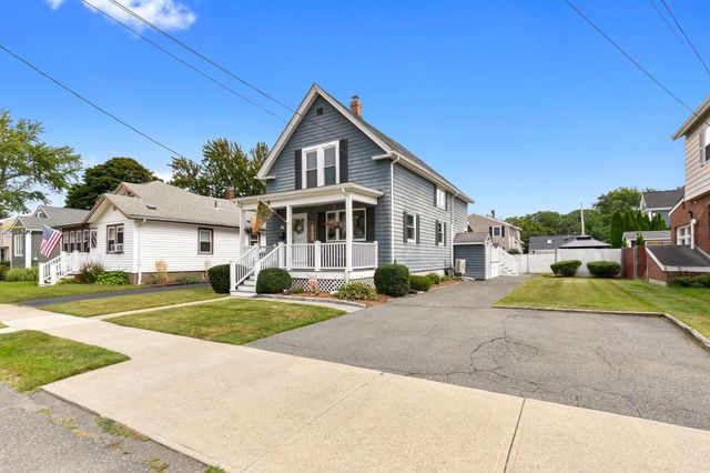 58 Glendale Ave, Peabody, MA 01960