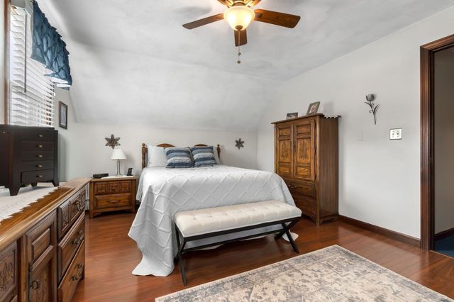 58 Glendale Ave, Peabody, MA 01960