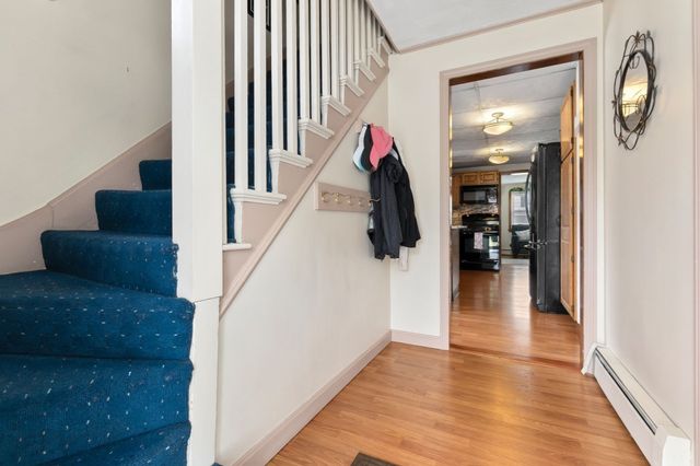 58 Glendale Ave, Peabody, MA 01960