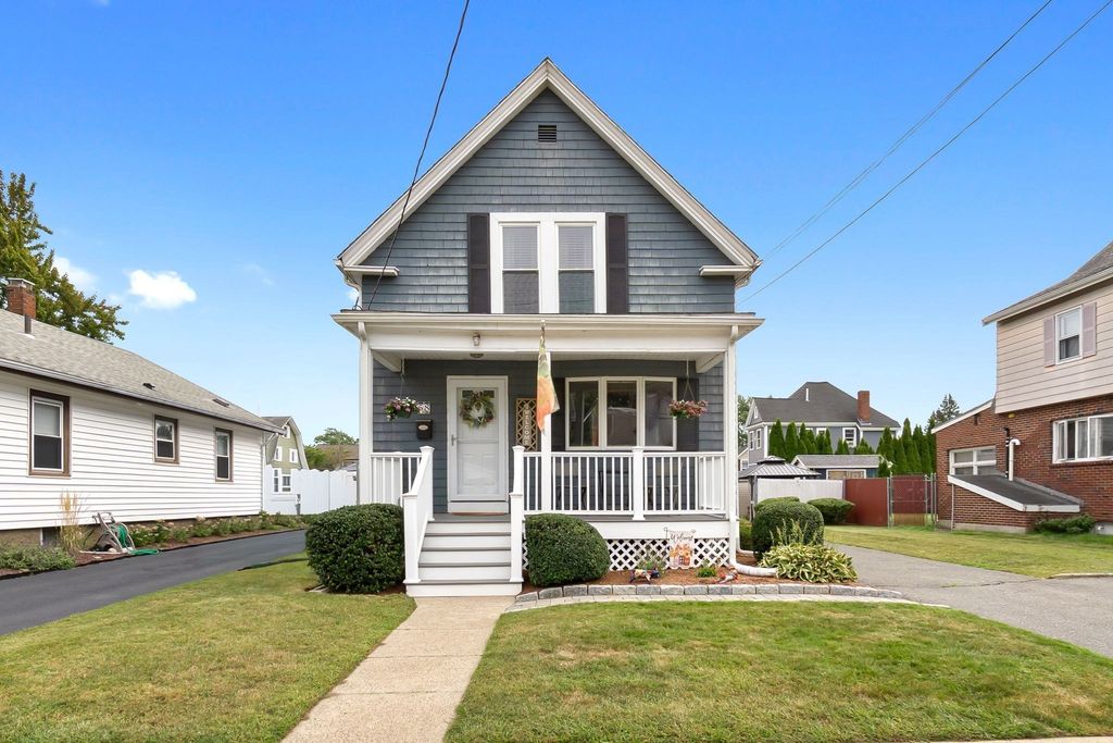 58 Glendale Ave, Peabody, MA 01960