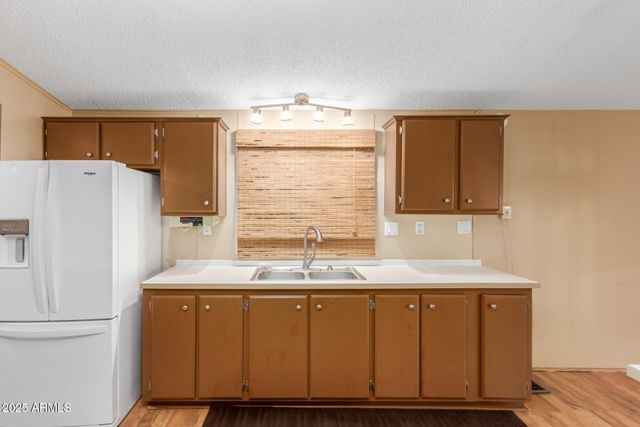 2208 W BASELINE Avenue 137, Apache Junction, AZ 85120