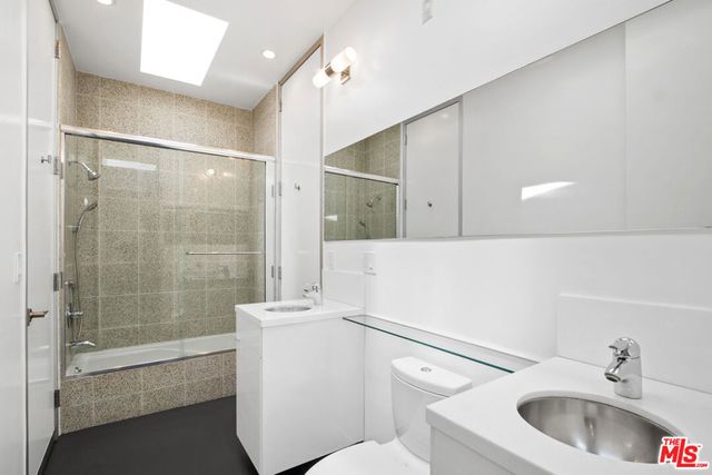 4262 Lincoln Avenue, Culver City, CA 90232