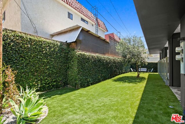 4262 Lincoln Avenue, Culver City, CA 90232