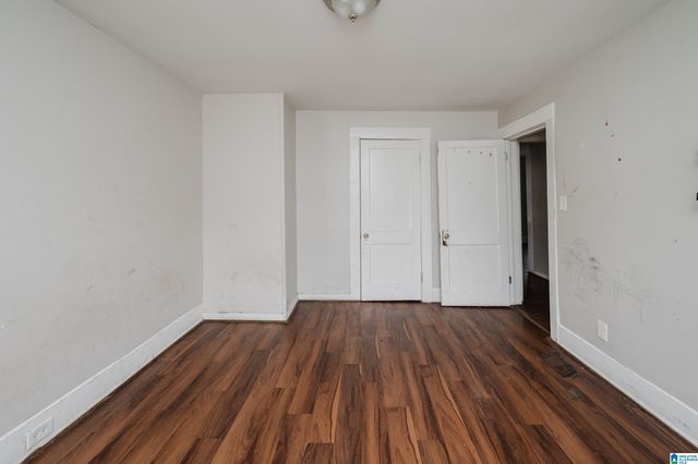 911 12TH AVENUE, Midfield, AL 35228