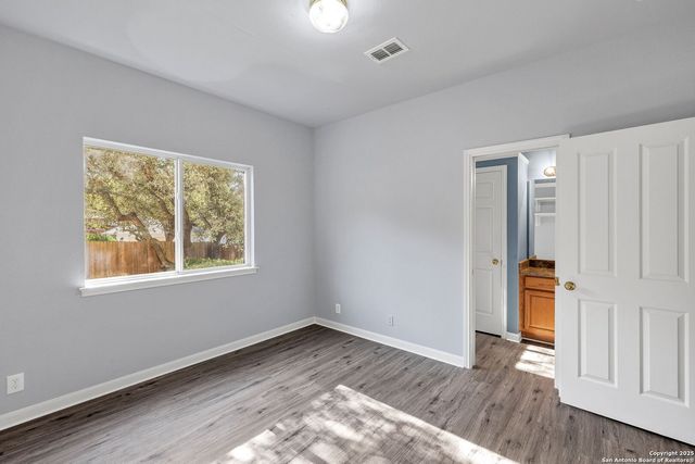 1339 Barton Creek, San Antonio, TX 78258