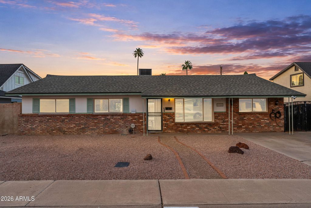 8544 E KEIM Drive, Scottsdale, AZ 85250 — photo 4