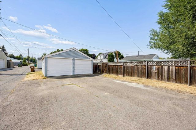 2629 W Crown Ave, Spokane, WA 99205