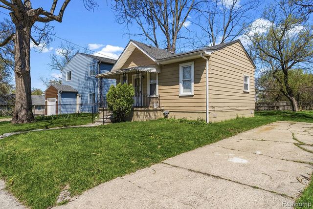 503 Bloomfield Avenue, Pontiac, MI 48341