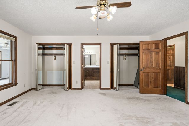 1101 Tom Davidson Rd, Crab Orchard, TN 37723