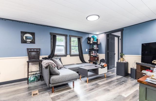 68 Moose Lane, Rochester, NH 03867