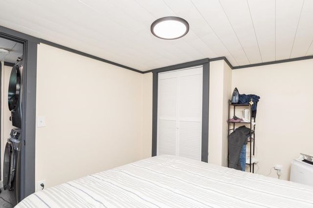 68 Moose Lane, Rochester, NH 03867