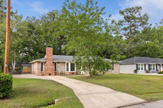 7708 Jadewood Drive, North Charleston, SC 29418