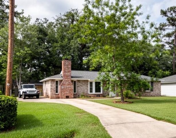7708 Jadewood Drive, North Charleston, SC 29418