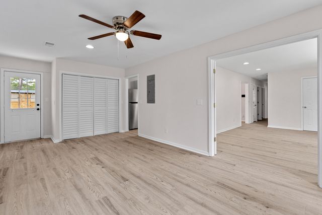 7708 Jadewood Drive, North Charleston, SC 29418