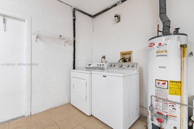 8460 Menteith Ter, Miami Lakes, FL 33016