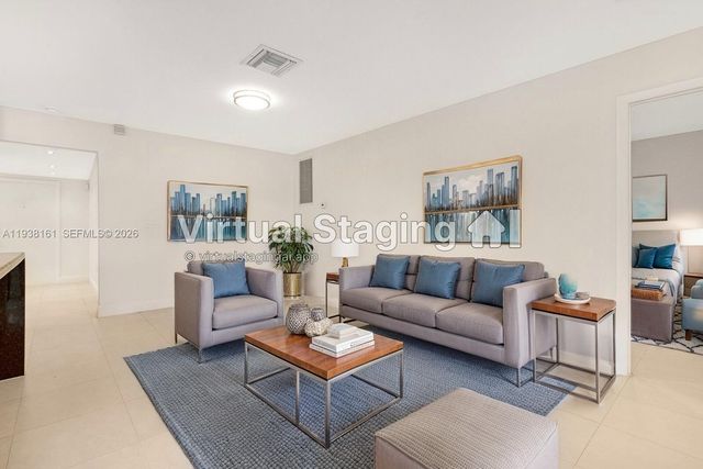 8460 Menteith Ter, Miami Lakes, FL 33016