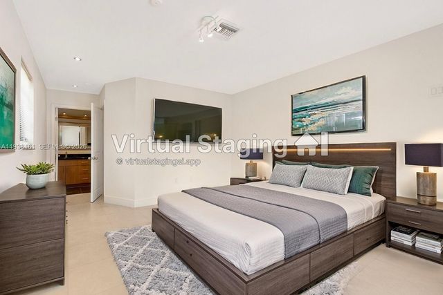 8460 Menteith Ter, Miami Lakes, FL 33016