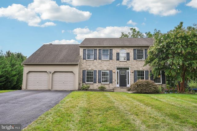 193 WYNDHAM DR, Allentown, PA 18104
