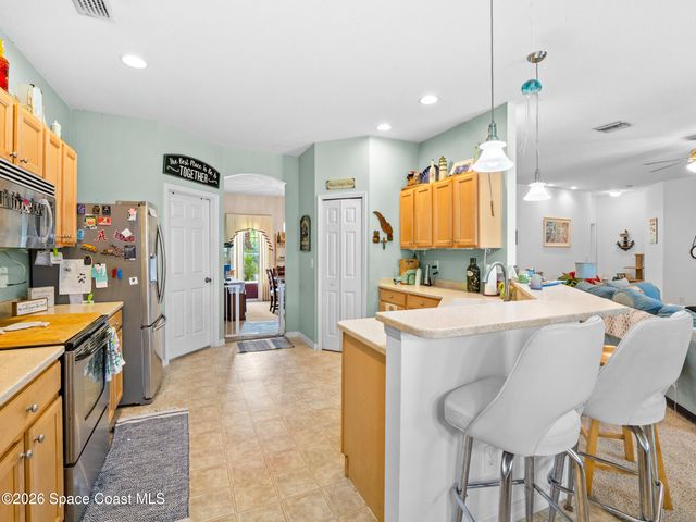 1284 Padgett Road SE, Palm Bay, FL 32909