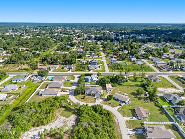 1284 Padgett Road SE, Palm Bay, FL 32909