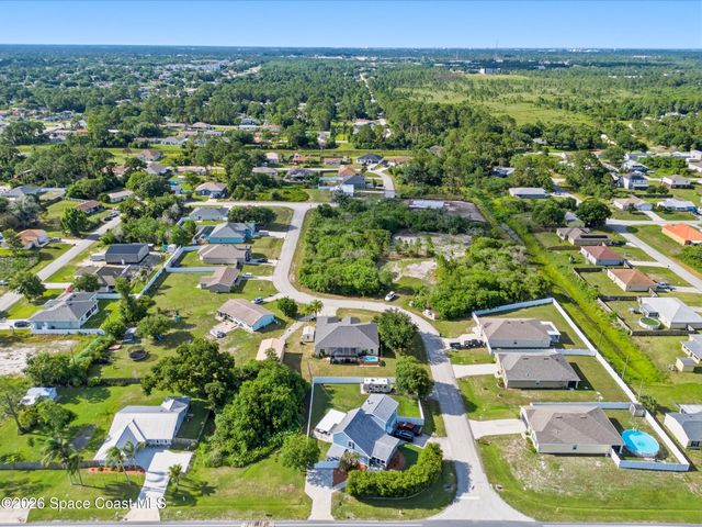 1284 Padgett Road SE, Palm Bay, FL 32909