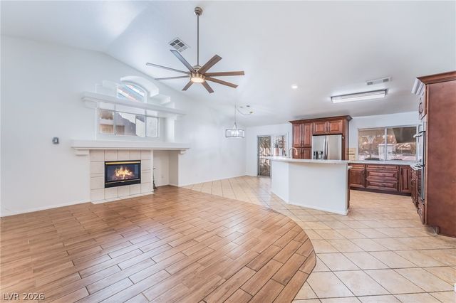 1554 Mount Hood Street, Las Vegas, NV 89110