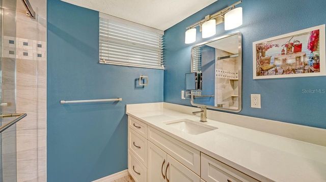 4350 CHATHAM DRIVE 208, Longboat Key, FL 34228