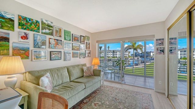 4350 CHATHAM DRIVE 208, Longboat Key, FL 34228