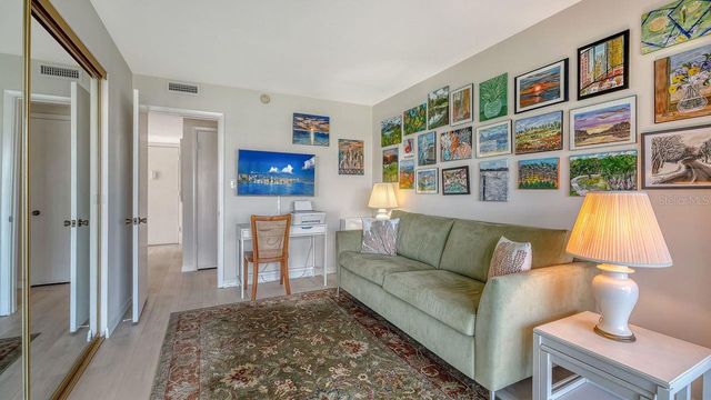 4350 CHATHAM DRIVE 208, Longboat Key, FL 34228