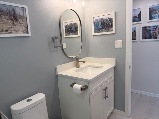 4350 CHATHAM DRIVE 208, Longboat Key, FL 34228