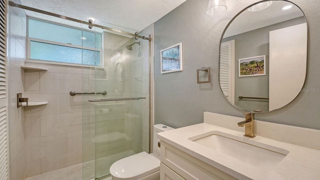 4350 CHATHAM DRIVE 208, Longboat Key, FL 34228