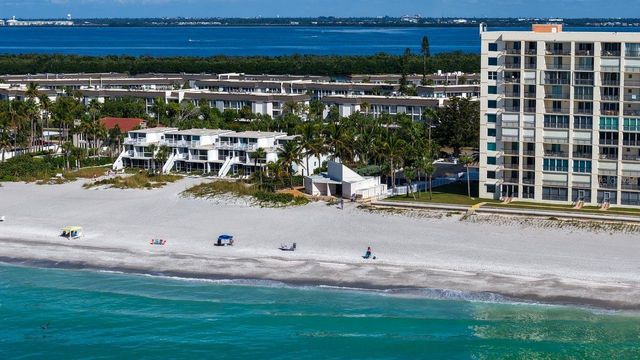 4350 CHATHAM DRIVE 208, Longboat Key, FL 34228