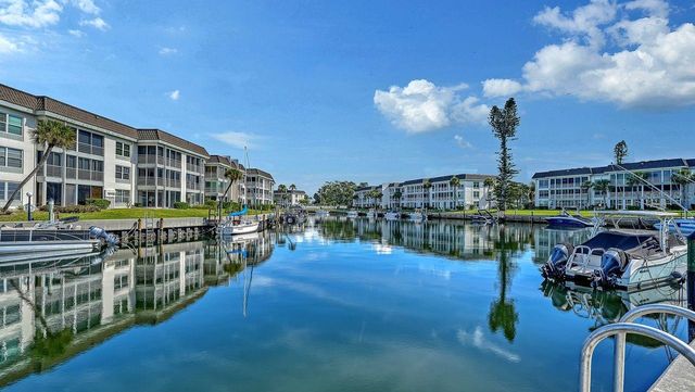 4350 CHATHAM DRIVE 208, Longboat Key, FL 34228