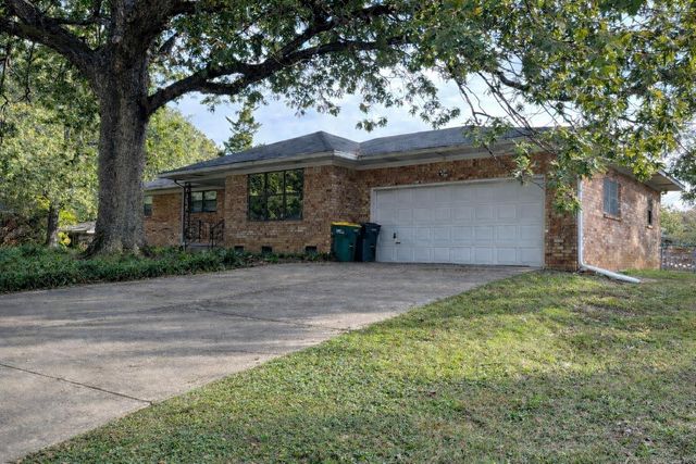 10 Talmage Drive, Little Rock, AR 72204