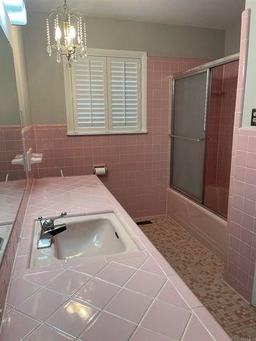 10 Talmage Drive, Little Rock, AR 72204