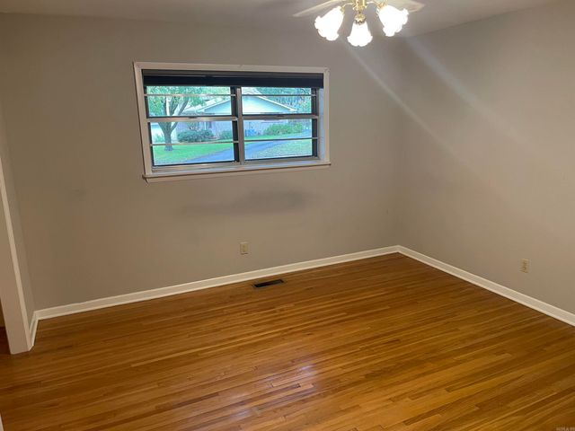 10 Talmage Drive, Little Rock, AR 72204