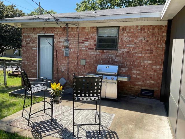 10 Talmage Drive, Little Rock, AR 72204