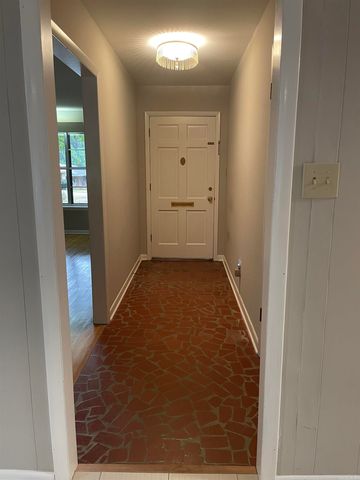 10 Talmage Drive, Little Rock, AR 72204