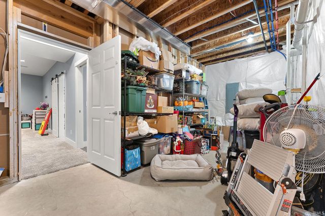 112 Lavender Court, New Carlisle, IN 46552