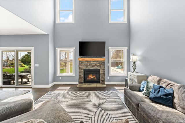 112 Lavender Court, New Carlisle, IN 46552