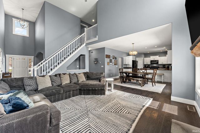 112 Lavender Court, New Carlisle, IN 46552