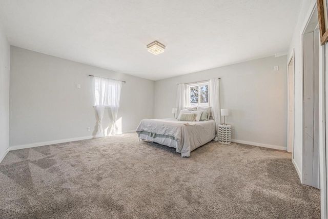 1202 S PEARL STREET, New London, WI 54961