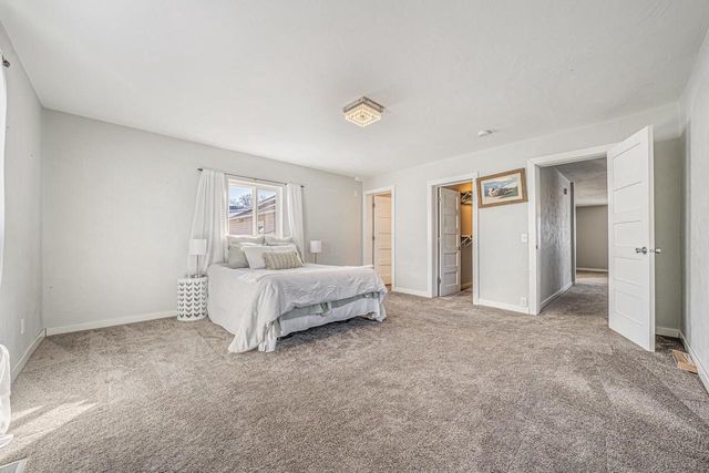 1202 S PEARL STREET, New London, WI 54961