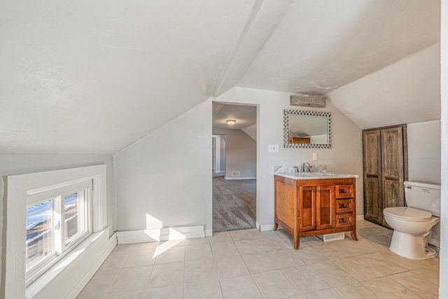 1202 S PEARL STREET, New London, WI 54961